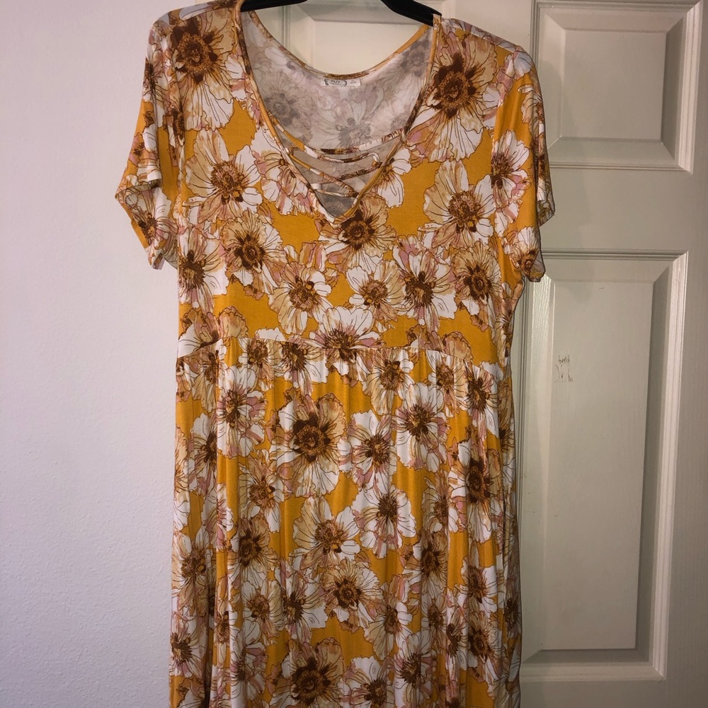 Maurice’s Floral Mustard Short Sleeve V-Neck Midi Dress